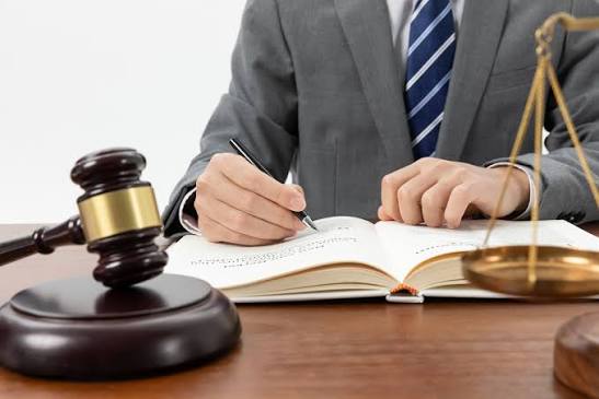 What does a worldwide attorney do and what abilities do they need?